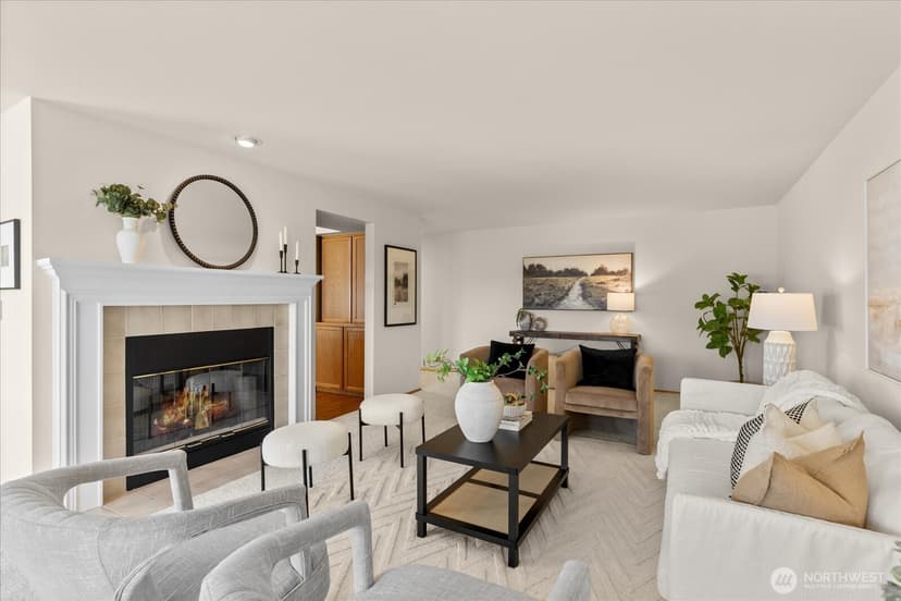 Property photo for 233 3rd Avenue S #203, Edmonds photo 5