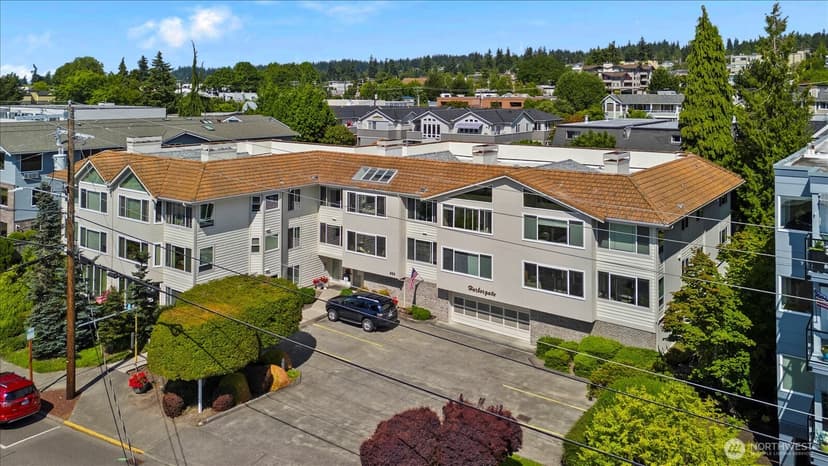 Property photo for 233 3rd Avenue S #203, Edmonds photo 28