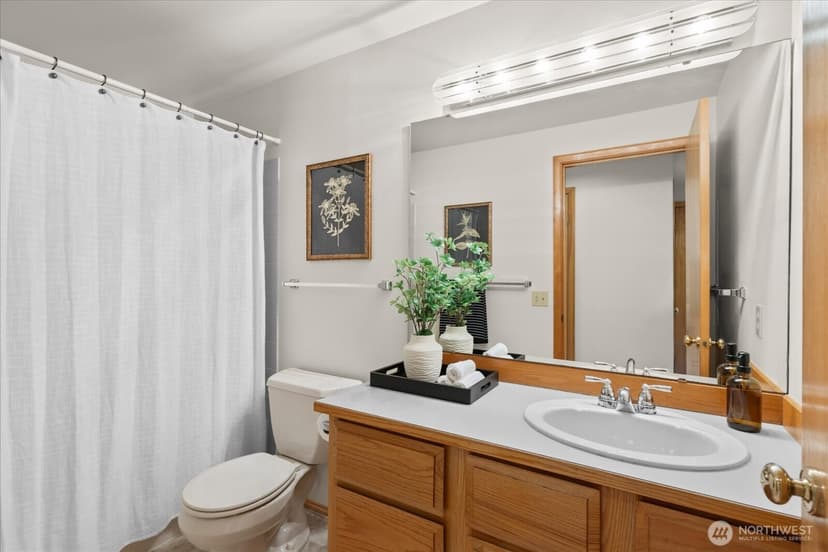 Property photo for 233 3rd Avenue S #203, Edmonds photo 19