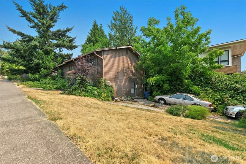 Property photo for 1010 2nd Street, Kirkland photo 16