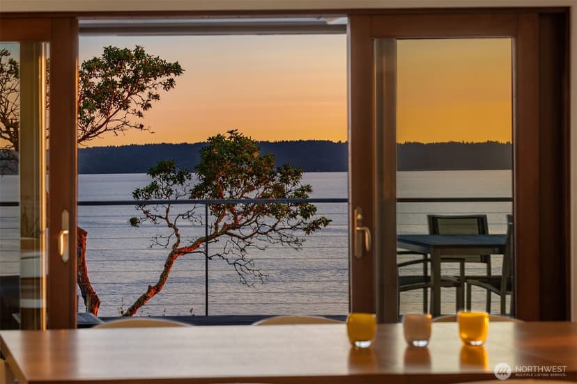 Property photo for 11469 Marine View Drive SW, Seattle photo 21
