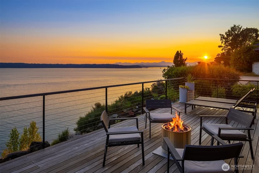 Property photo for 11469 Marine View Drive SW, Seattle photo 5