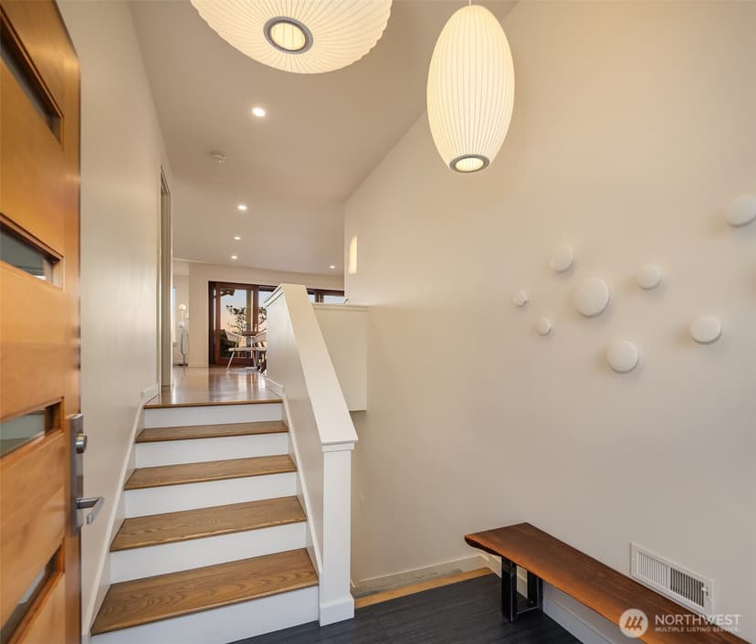 Property photo for 11469 Marine View Drive SW, Seattle photo 36