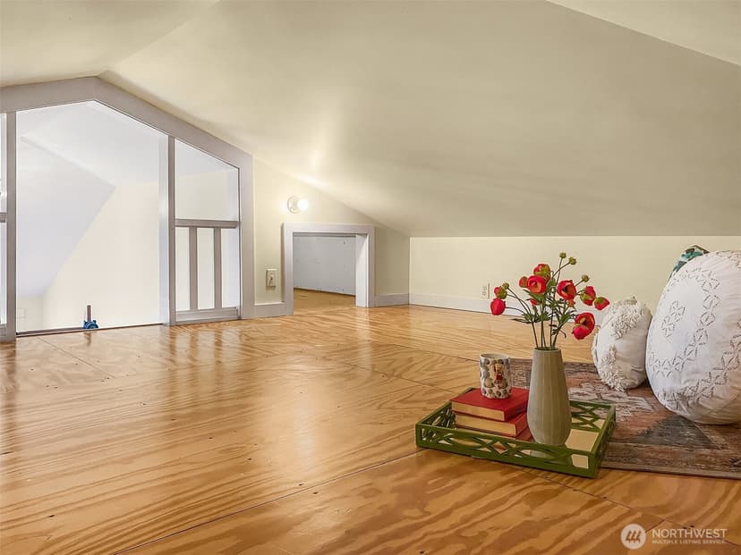 Property photo for 4858 S Orcas Street, Seattle photo 8