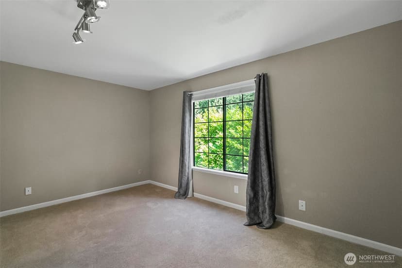 Property photo for 23822 35th Avenue W, Brier photo 32