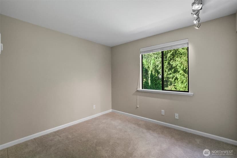 Property photo for 23822 35th Avenue W, Brier photo 30
