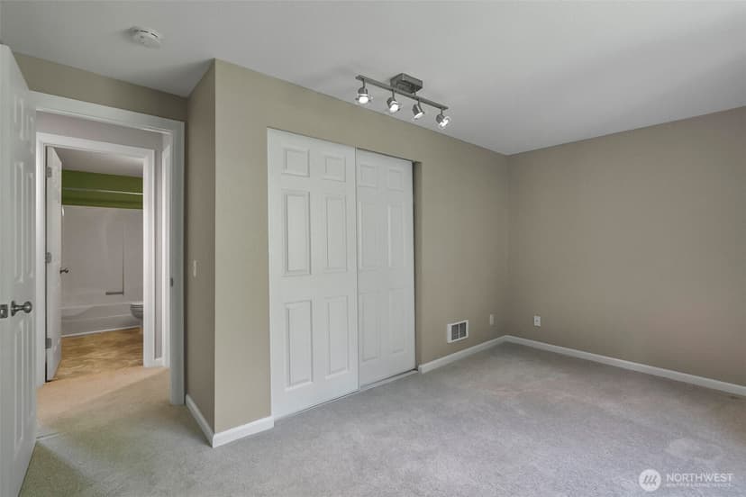 Property photo for 23822 35th Avenue W, Brier photo 33