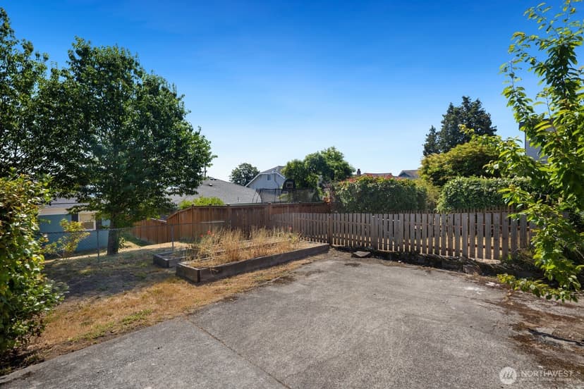Property photo for 3410 37th Avenue SW, Seattle photo 19