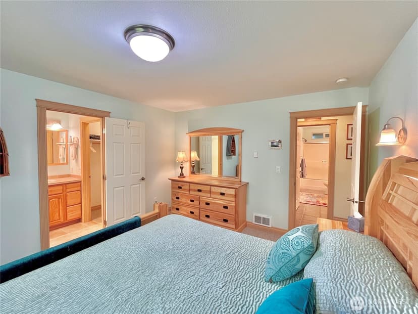 Property photo for 137 N Razor Clam Drive SW, Ocean Shores photo 17