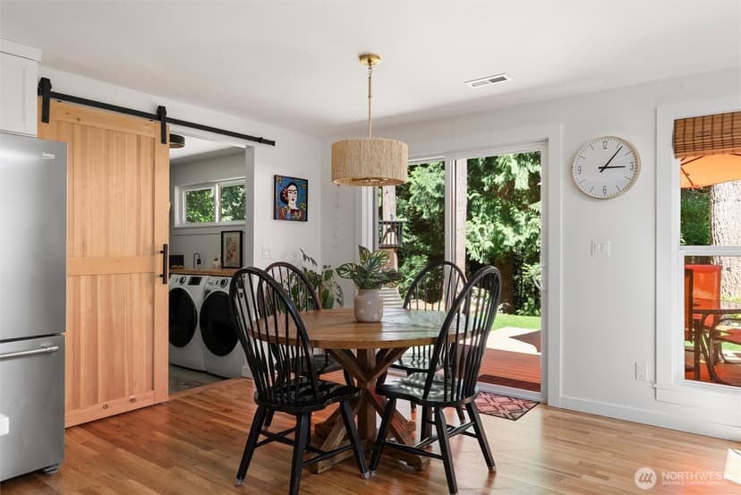 Property photo for 21229 Cypress Way, Lynnwood photo 8