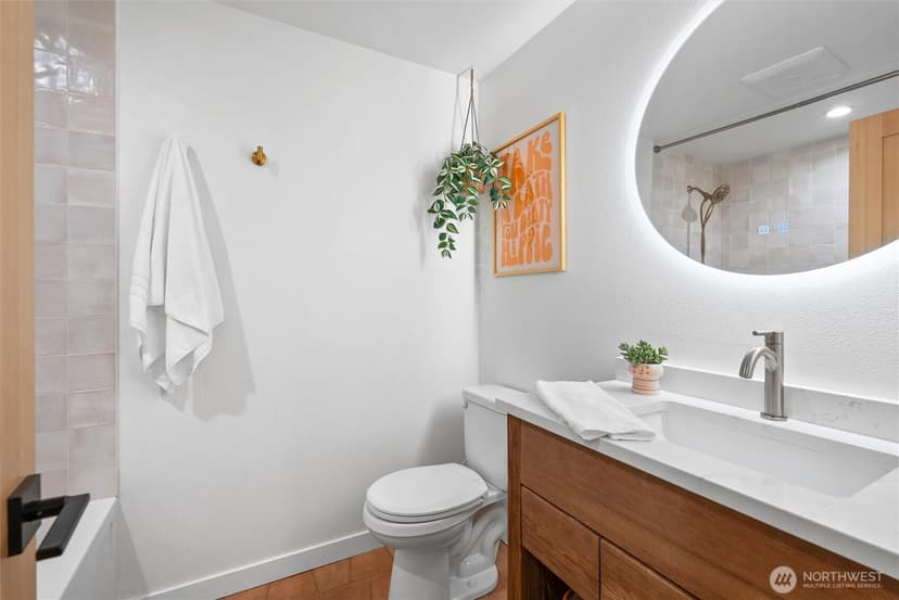 Property photo for 21229 Cypress Way, Lynnwood photo 19