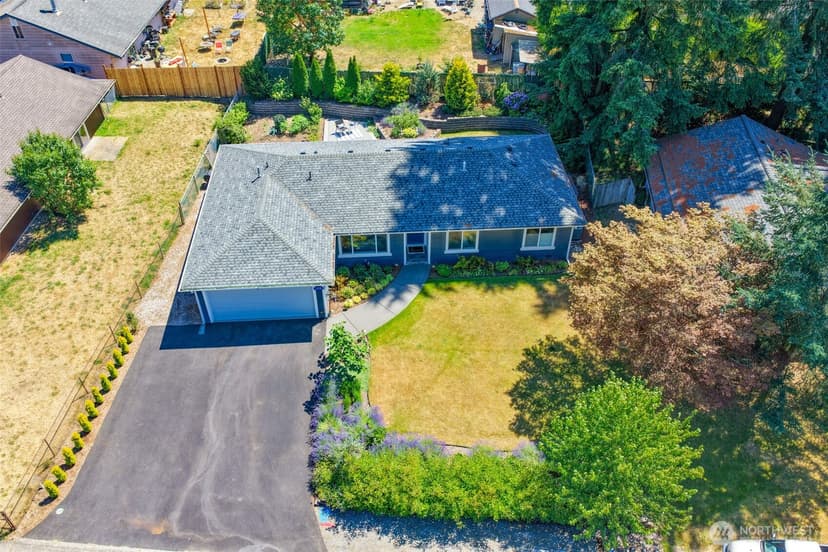Property photo for 715 NE Redbud Lane, Bremerton photo 6