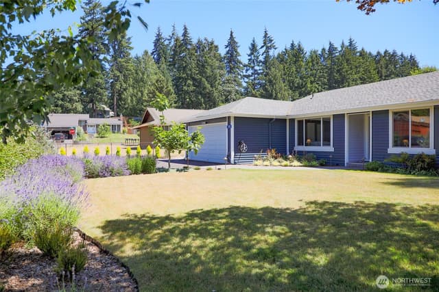 Property photo for 715 NE Redbud Lane, Bremerton photo 4
