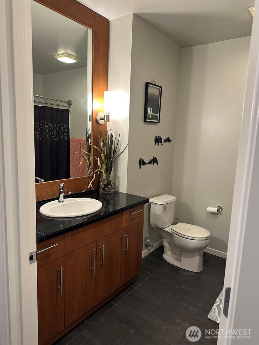 Property photo for 2721 1st Avenue #103, Seattle photo 13