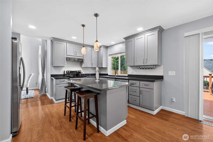 Property photo for 1507 8th Street NW, Auburn photo 7