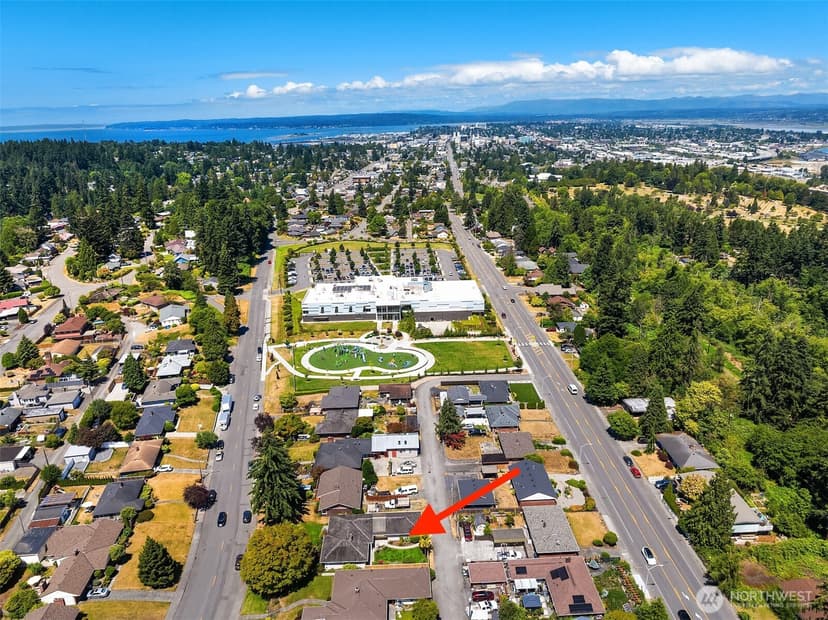 Property photo for 4915 Rucker Avenue, Everett photo 35
