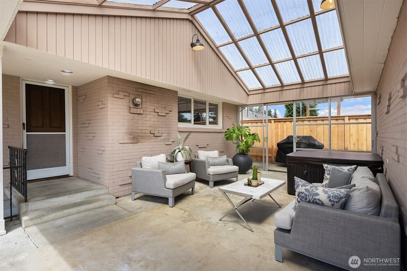 Property photo for 4915 Rucker Avenue, Everett photo 28
