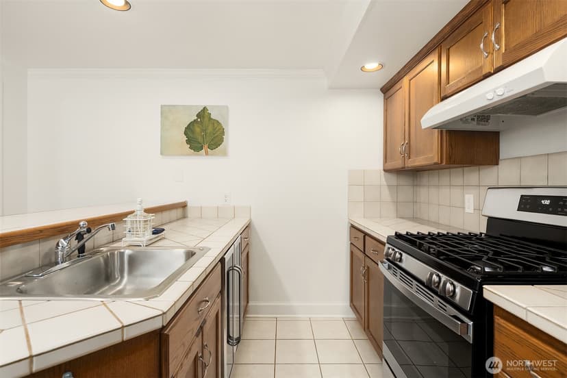 Property photo for 4915 Rucker Avenue, Everett photo 23