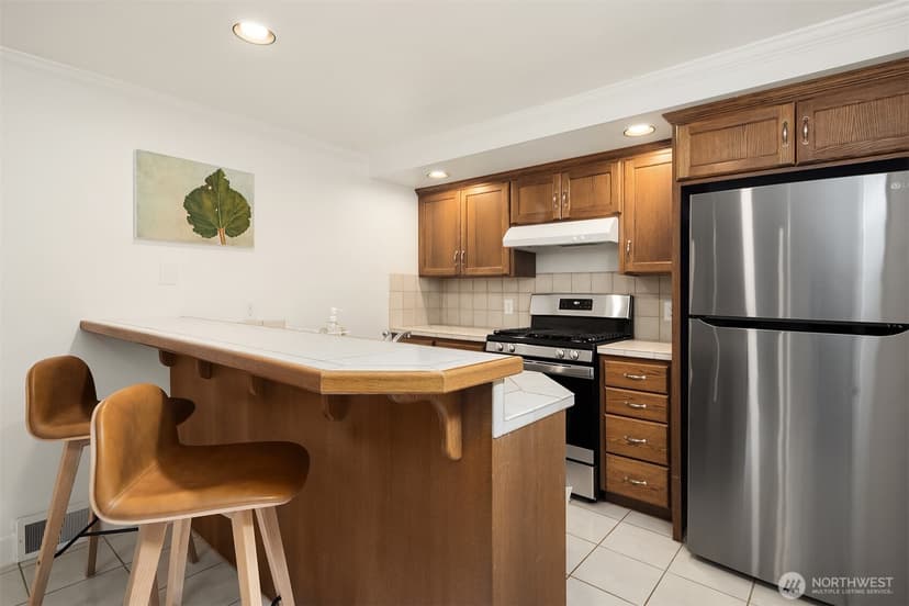 Property photo for 4915 Rucker Avenue, Everett photo 24