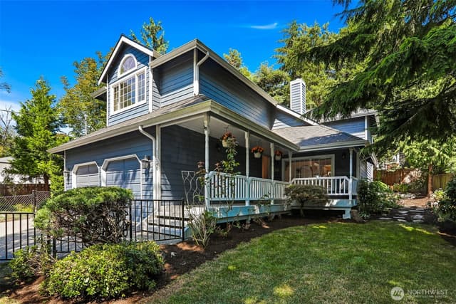 Property photo for 11540 Palatine Avenue N, Seattle