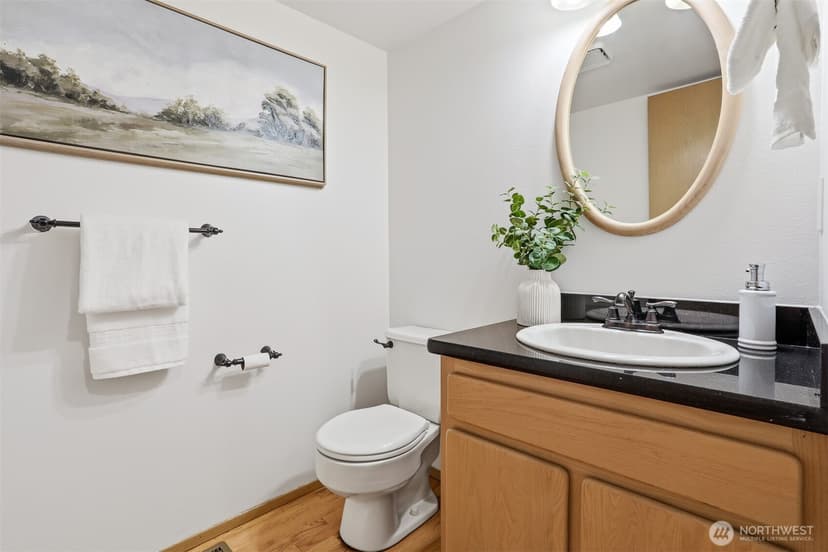 Property photo for 11540 Palatine Avenue N, Seattle photo 12