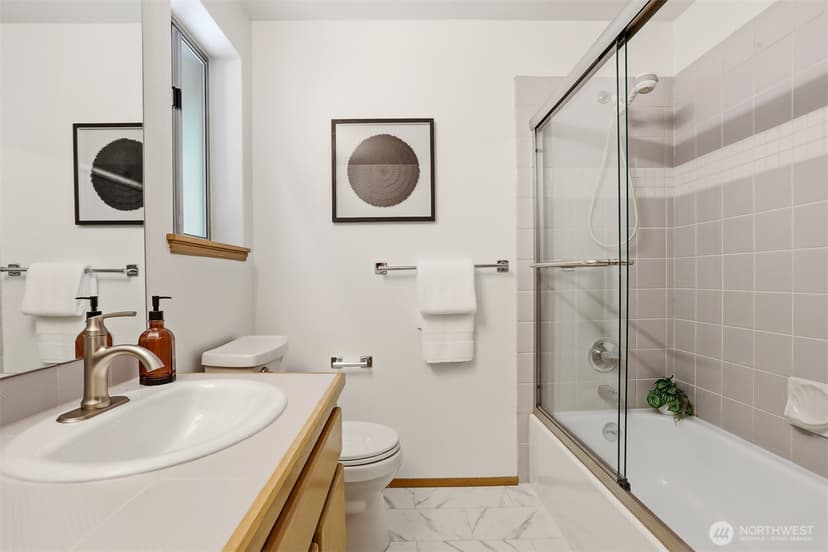 Property photo for 11540 Palatine Avenue N, Seattle photo 22