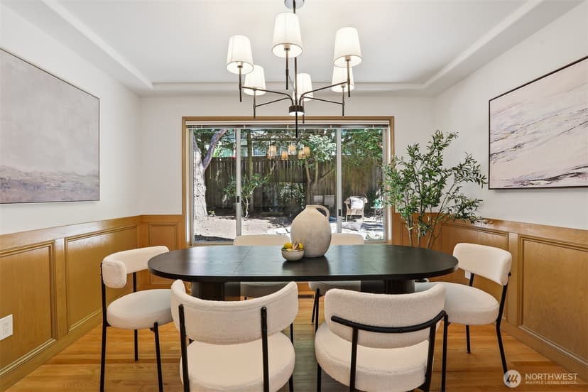 Property photo for 11540 Palatine Avenue N, Seattle photo 6