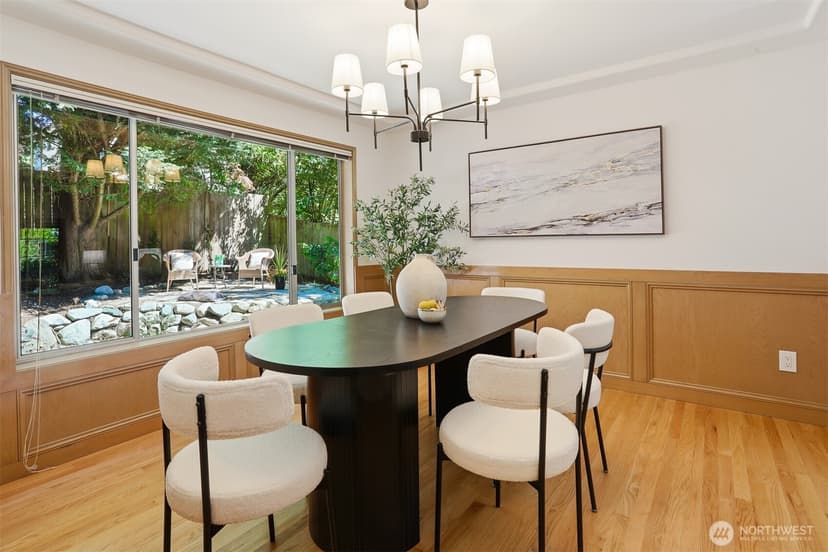Property photo for 11540 Palatine Avenue N, Seattle photo 5