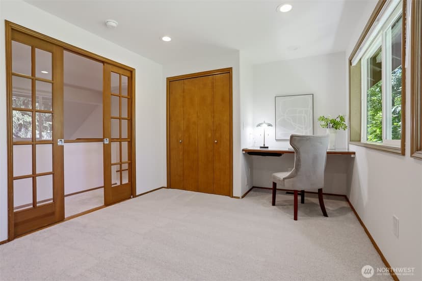 Property photo for 11540 Palatine Avenue N, Seattle photo 25