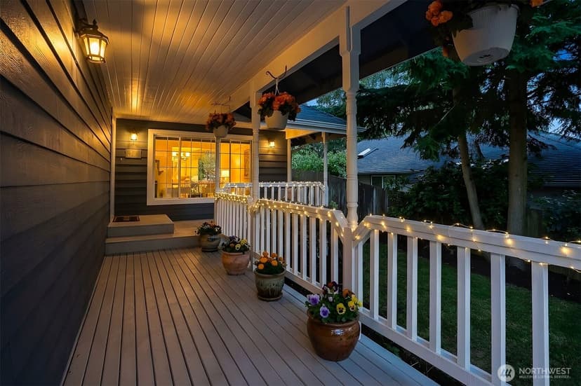 Property photo for 11540 Palatine Avenue N, Seattle photo 29