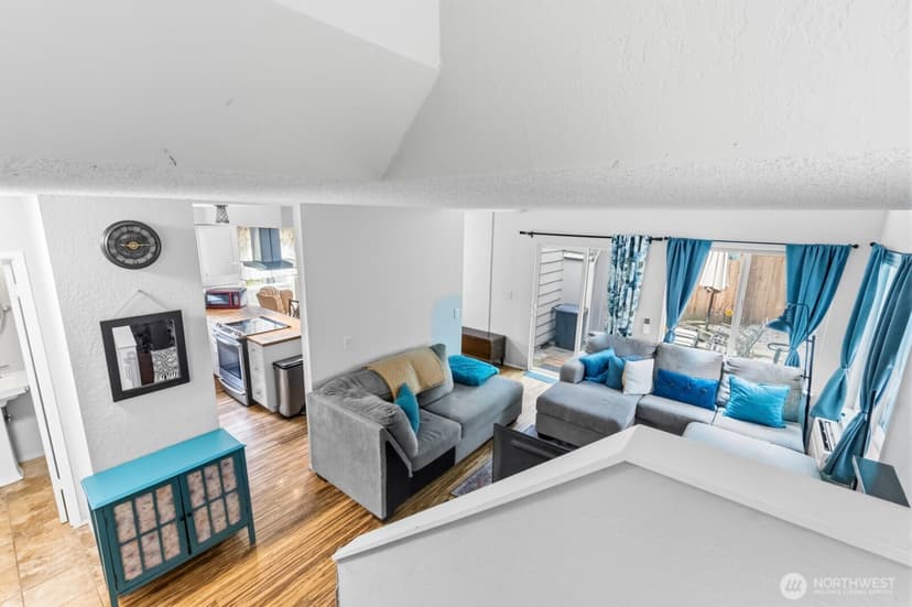 Property photo for 8442 26th Avenue SW #A, Seattle photo 15
