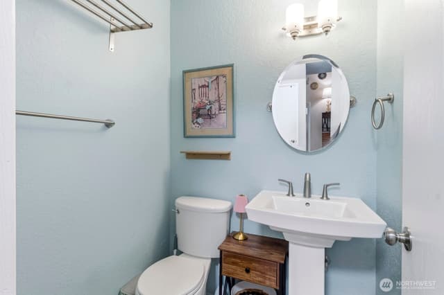 Property photo for 8442 26th Avenue SW #A, Seattle photo 4