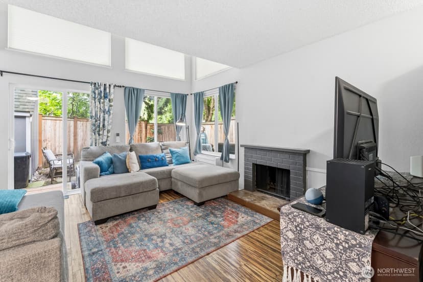 Property photo for 8442 26th Avenue SW #A, Seattle photo 5