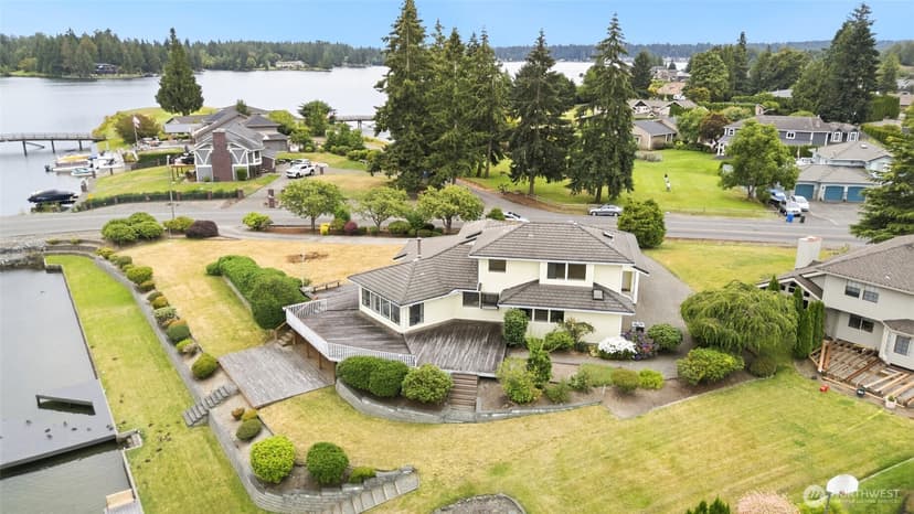 Property photo for 20015 Island Parkway E, Lake Tapps photo 4