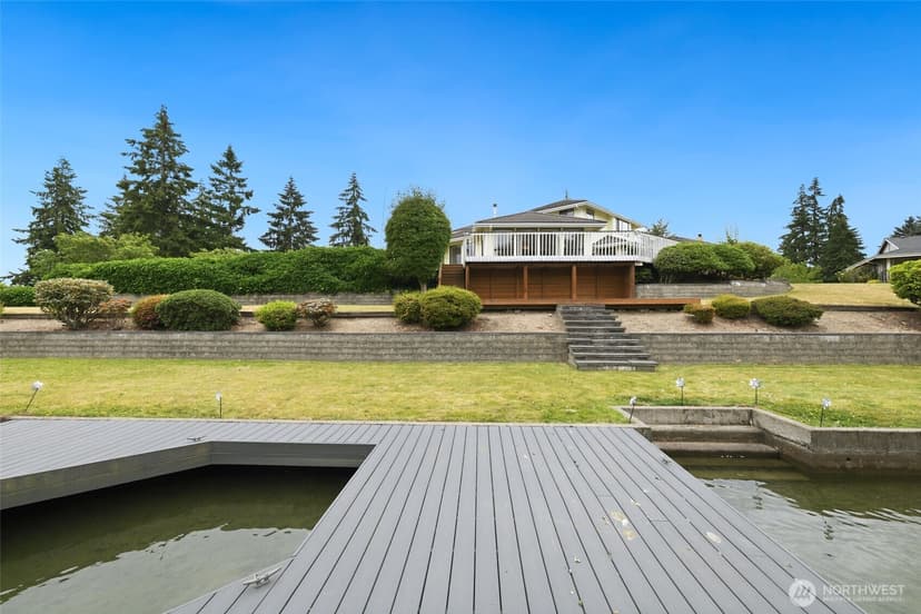 Property photo for 20015 Island Parkway E, Lake Tapps photo 9
