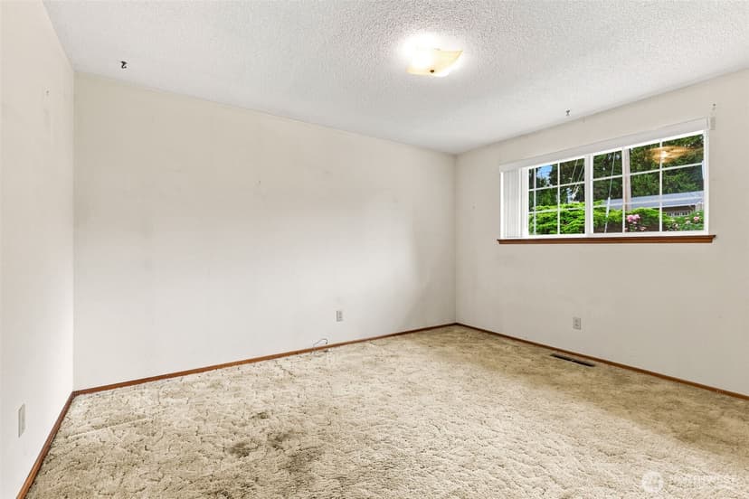 Property photo for 10309 64th Avenue Ct E, Puyallup photo 19
