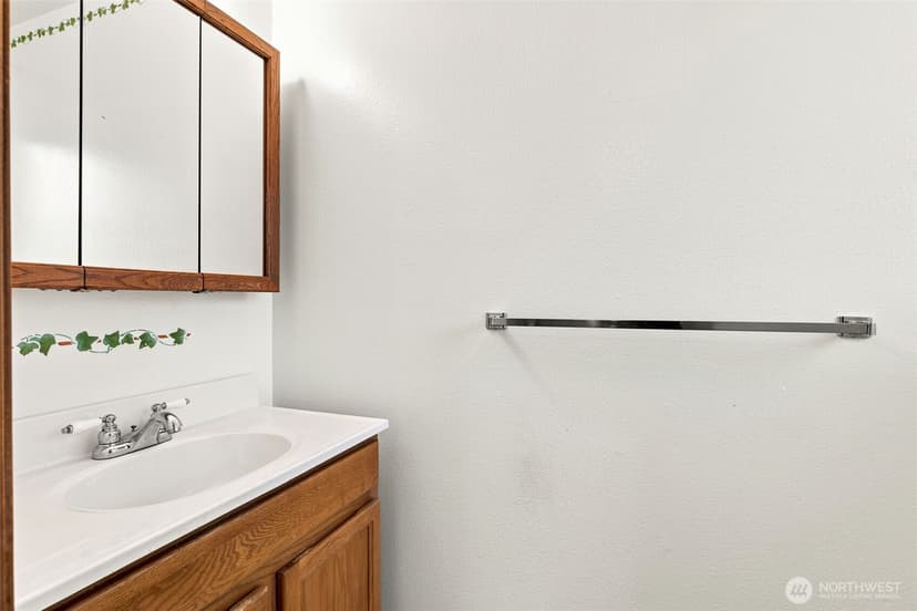 Property photo for 10309 64th Avenue Ct E, Puyallup photo 13