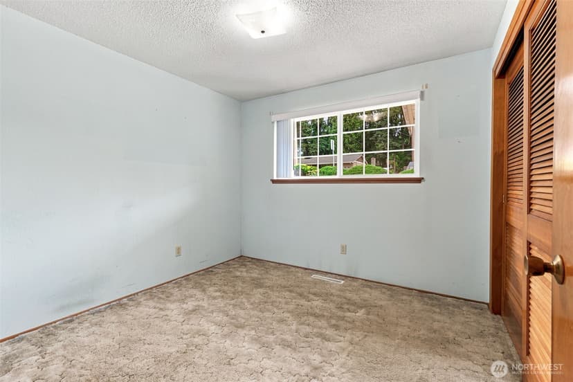 Property photo for 10309 64th Avenue Ct E, Puyallup photo 16