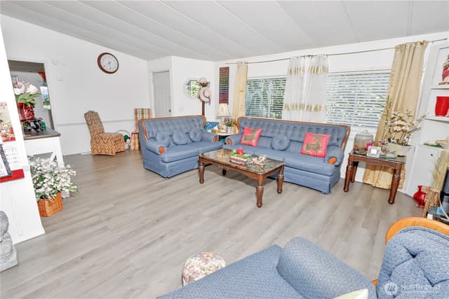 Property photo for 1298 NE Steele Creek Drive, Bremerton photo 5
