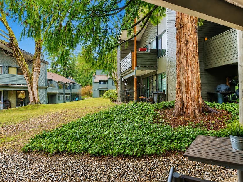 Property photo for 12200 100th Avenue NE ##P-A, Kirkland photo 14