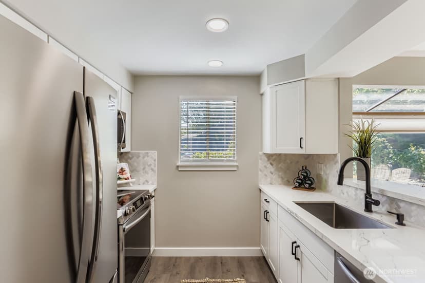 Property photo for 12200 100th Avenue NE ##P-A, Kirkland photo 6