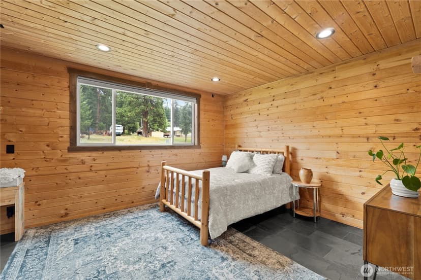 Property photo for 150 Grand Fir Lane, Ronald photo 15