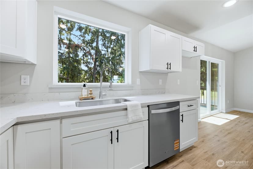 Property photo for 21602 143rd Street E, Bonney Lake photo 14