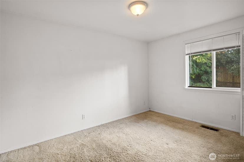 Property photo for 9220 NE 191st Street, Bothell photo 16