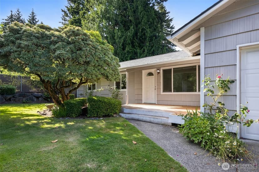 Property photo for 9220 NE 191st Street, Bothell photo 4