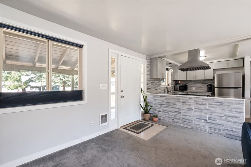 Property photo for 16930 118th Street NE, Arlington photo 7