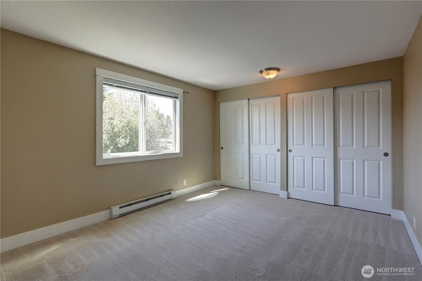 Property photo for 939 N 101st Street #302, Seattle photo 7