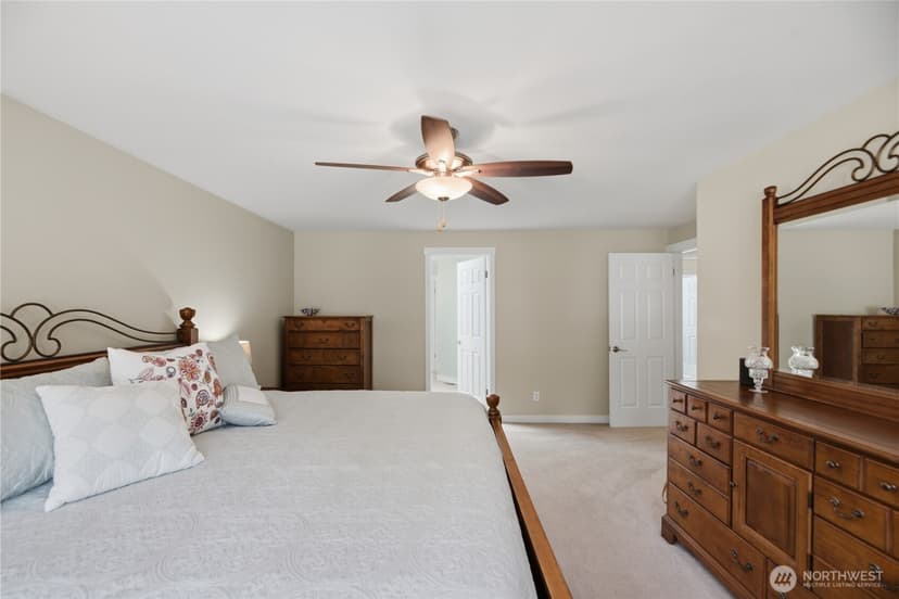 Property photo for 15931 26th Avenue SE, Mill Creek photo 22