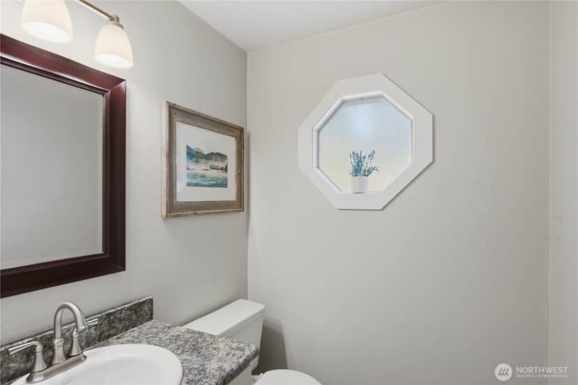 Property photo for 15931 26th Avenue SE, Mill Creek photo 9