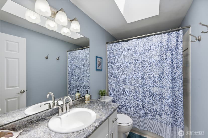 Property photo for 15931 26th Avenue SE, Mill Creek photo 26